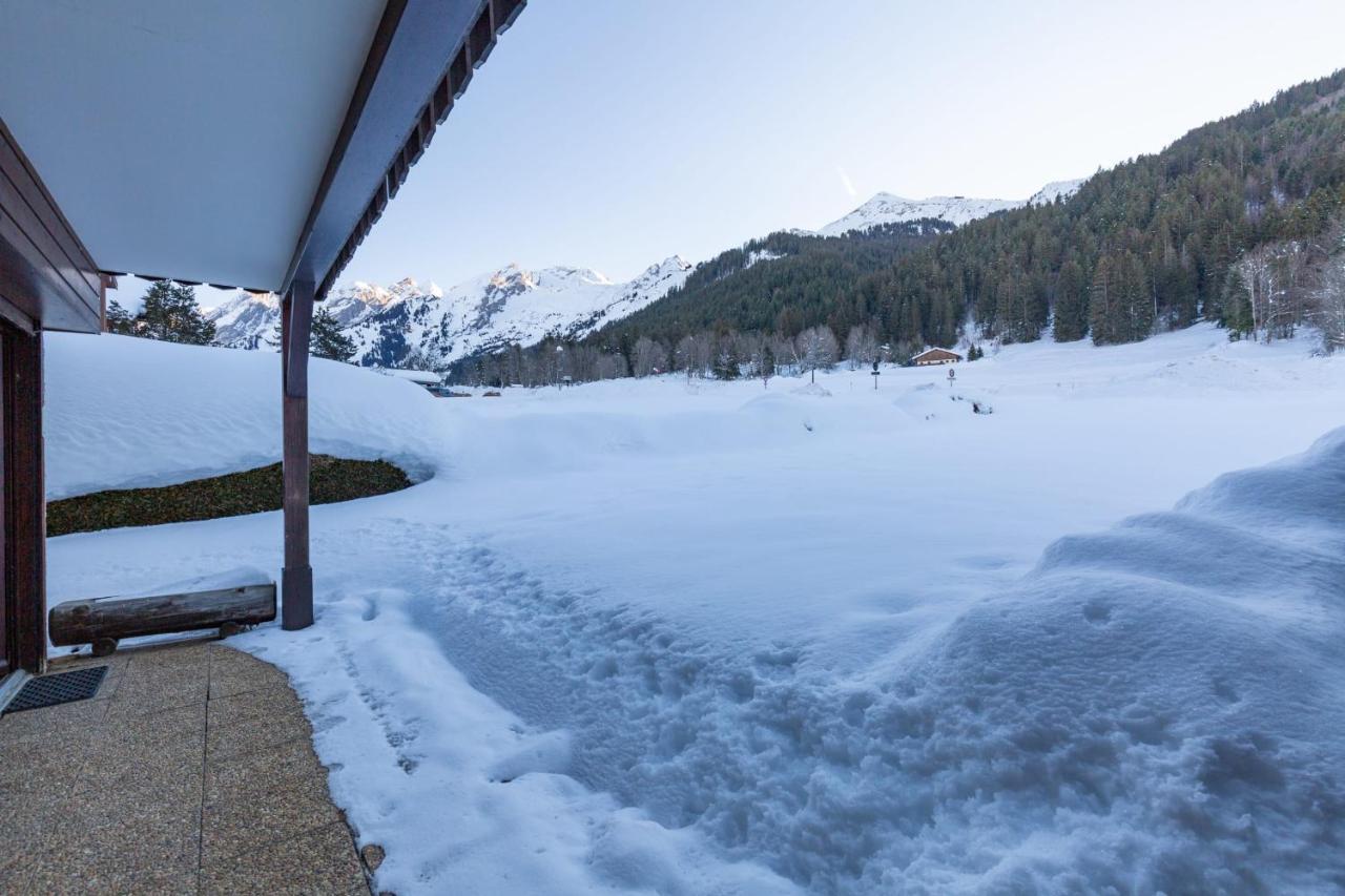 Apartment With Terrace At The Foot Of The Slopes La Clusaz Extérieur photo