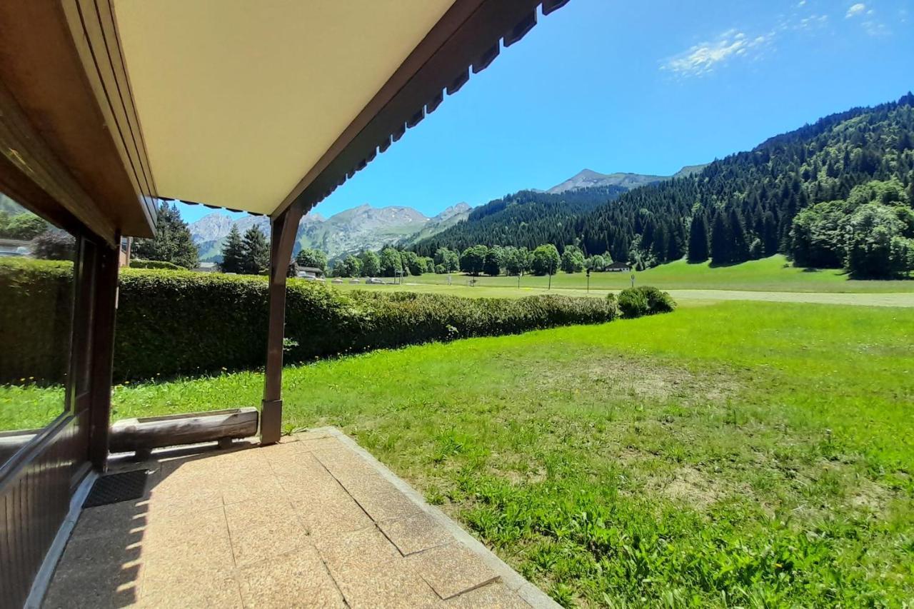 Apartment With Terrace At The Foot Of The Slopes La Clusaz Extérieur photo